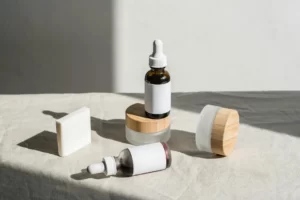 Najlepsze serum z kwasem hialuronowym – Ranking październik 2025