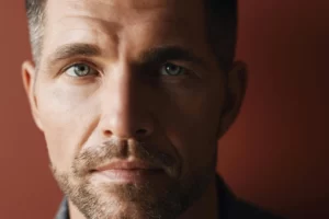 Krem pod oczy dla mężczyzn – Ranking kwiecień 2026