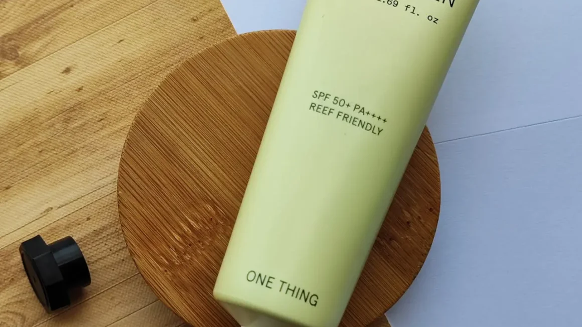 Najpierw serum czy SPF? Właściwa kolejność porannej pielęgnacji